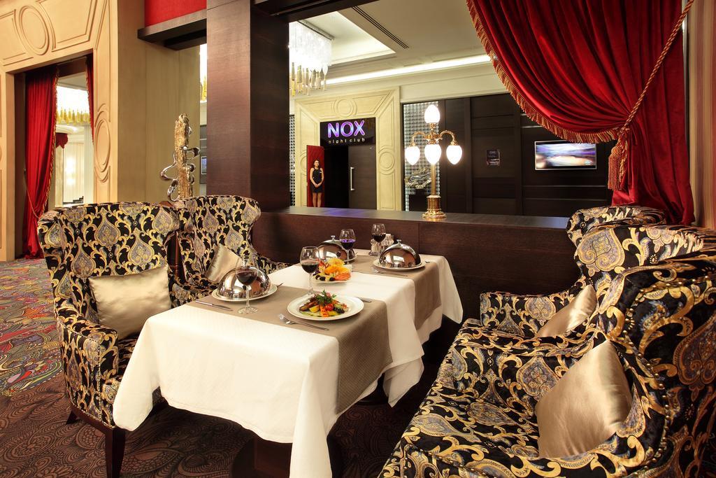 Royal Plaza Hotel And Casino Kapchagay Buitenkant foto