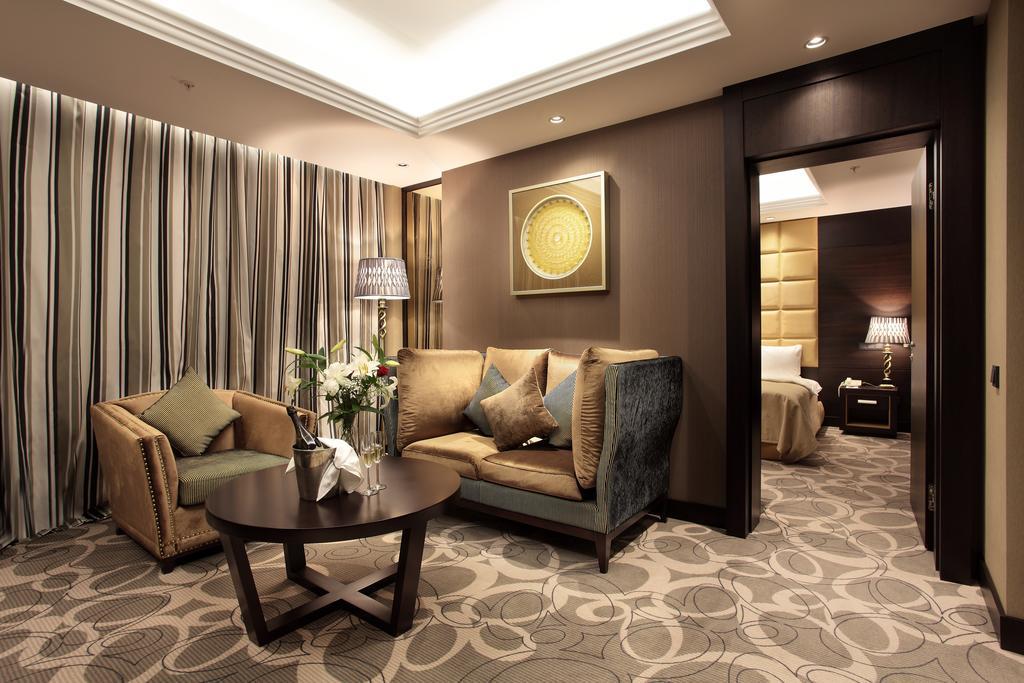 Royal Plaza Hotel And Casino Kapchagay Kamer foto