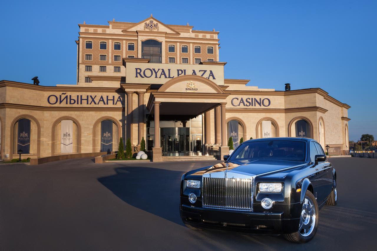 Royal Plaza Hotel And Casino Kapchagay Buitenkant foto